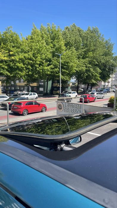 Opel Corsa ECO teto solar