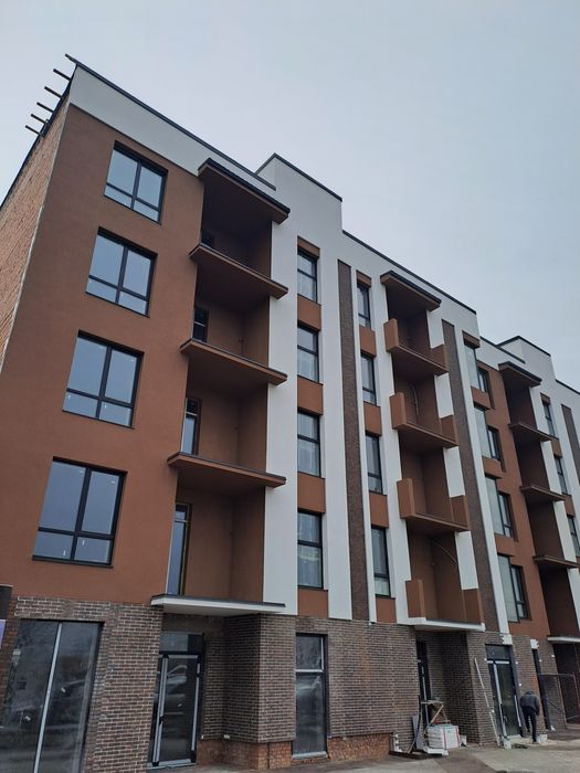 Продам чорнову півторашку в новобудові