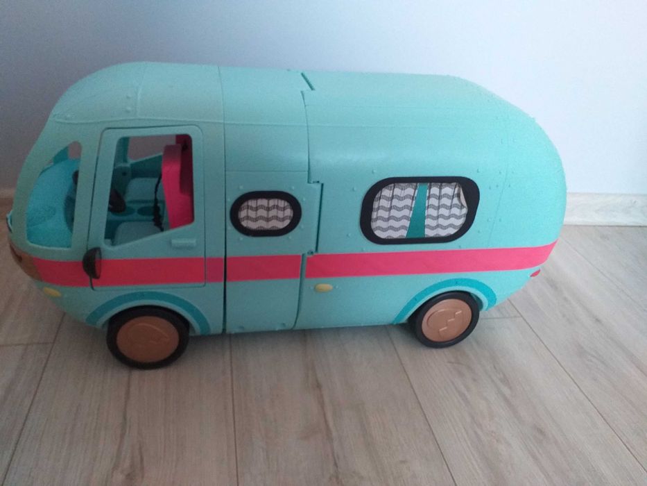 Glamper LOL plus gratis lalki LOL