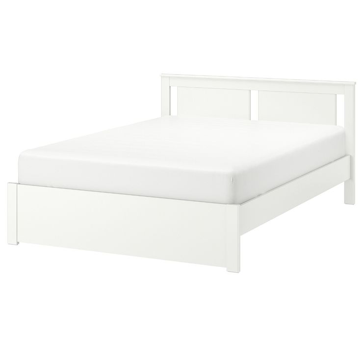 Cama de casal e colchão. Mais mesa de cabeceira.