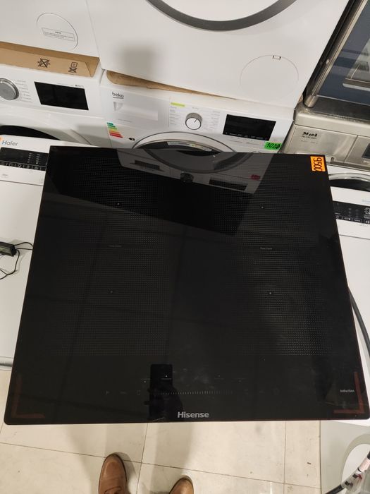 Індукційна плита Хайсенс з Європи