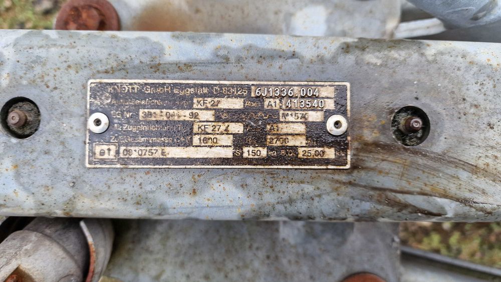 Przyczepa laweta Eduards Knott 2x wyciągarka DMC 2700kg ład. 2088kg