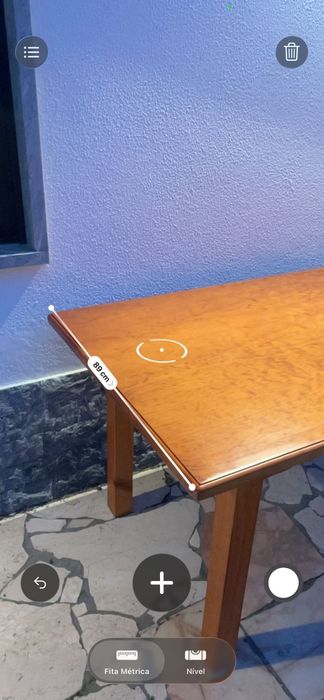 Mesa de madeira resistente 1,39m – ótima para sala ou escritório
