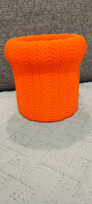 Dekoracyjny wazon / osłonka 3D