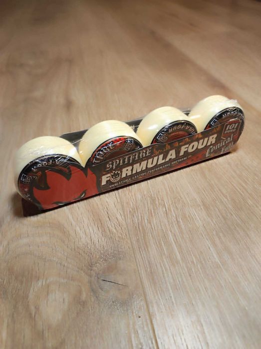 Rodas Spitfire (Formula four)