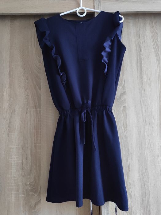 Sukienka granatowa Pakuten s/M