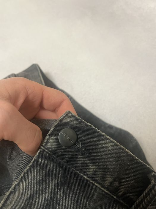 Carhartt work pants baggy