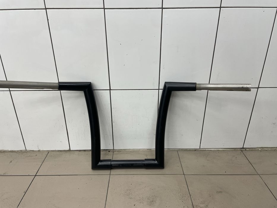 руль Harley Davidson street bob