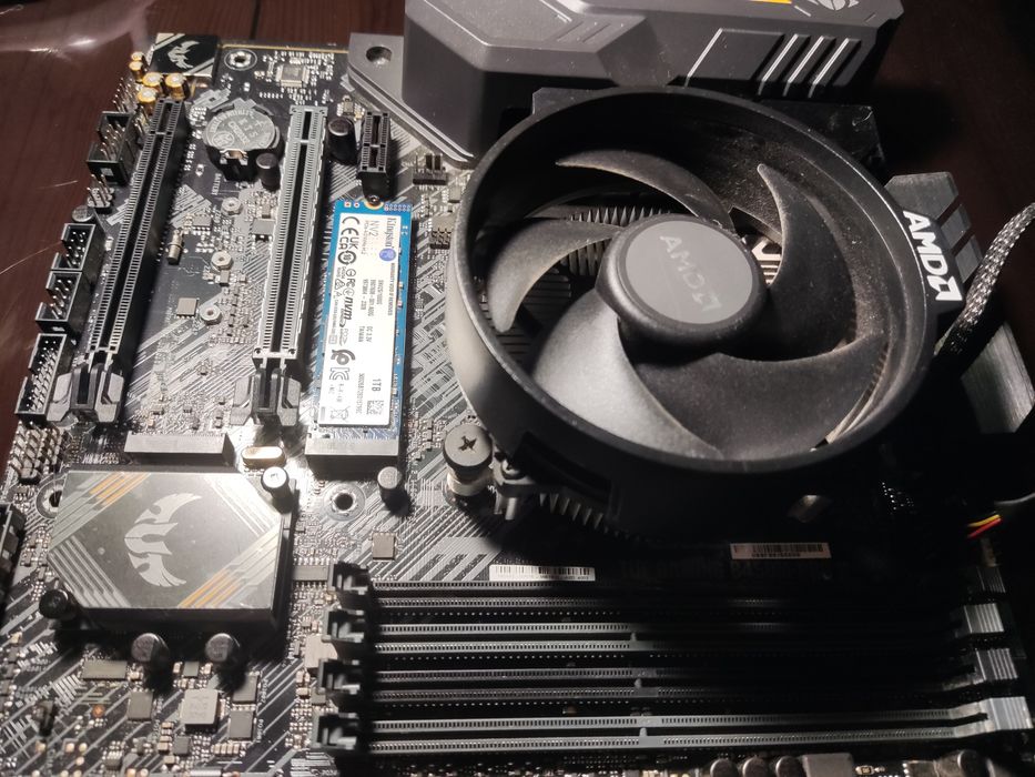 SSD Kingston NV3 1TB M.2 NVMe PCIe 4.0M-PRO II + SSD 1TB (б\у)