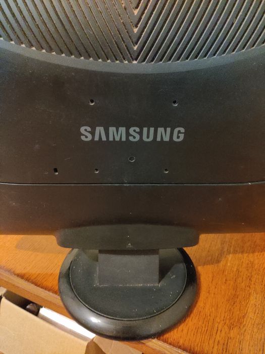Монітор Samsung повністю робочий