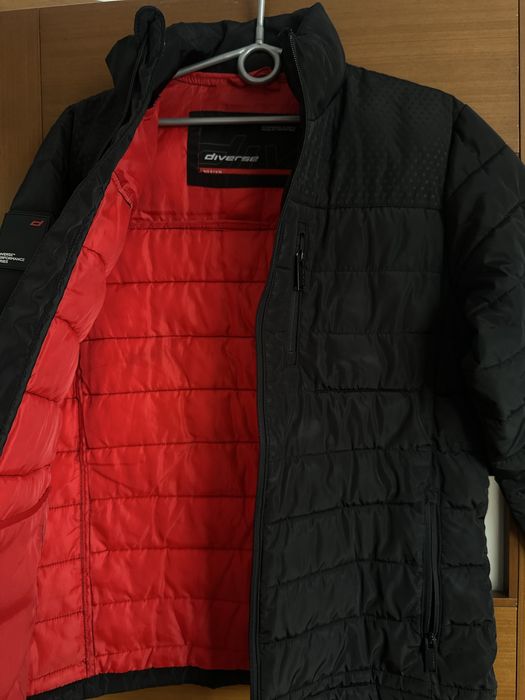 Kurtka męska z suwakiem i kieszeniami Diverse