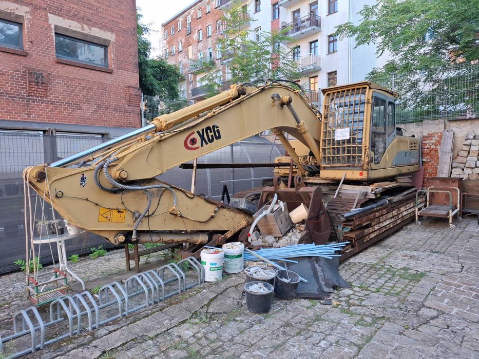 Koparka gąsienicowa XCG230LC-7B