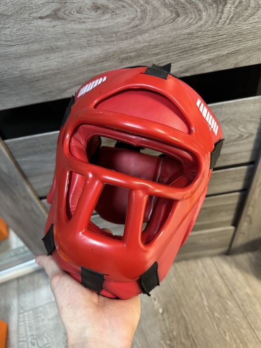 Шлем шолом каска для бокс карате тайский бокс мма