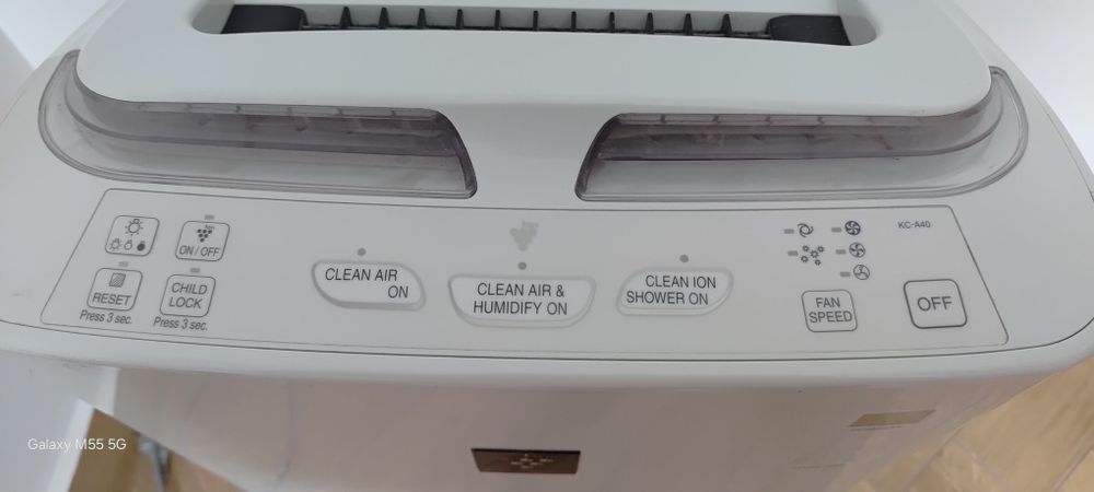 Oczyszczacz powietrza i nawilżacz powietrza SHARP KC A40EUW