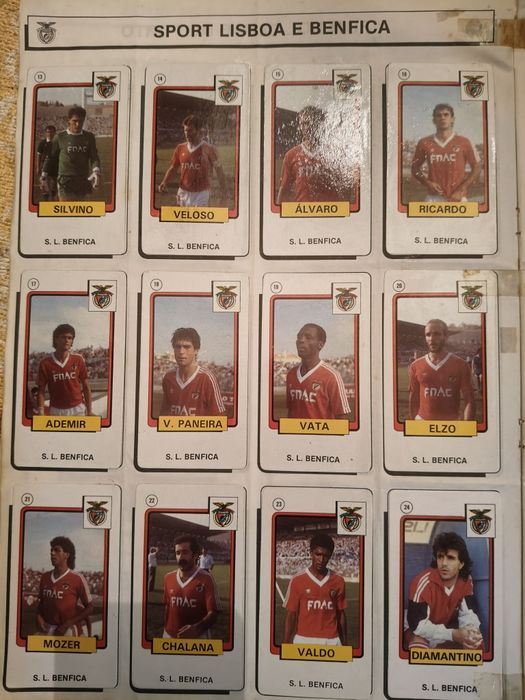 Caderneta de futebol época 1988/89