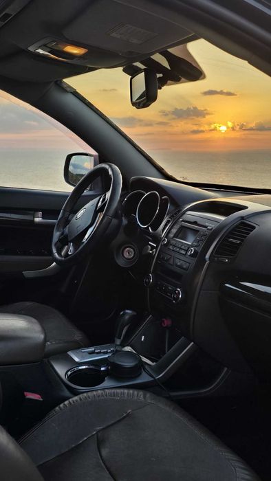 Kia Sorento 2010 Automático | 7 Lugares | Único Dono | Pele | Teto Panorâmico