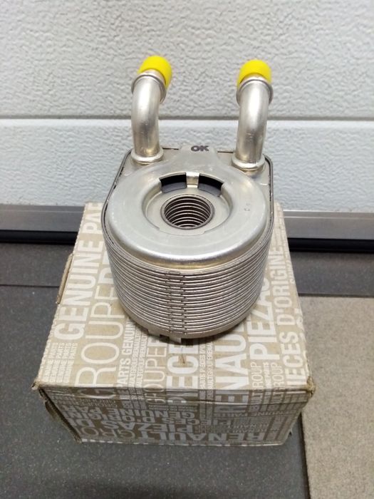 Chłodniczka oleju chłodnica Renault Megane 3 Scenic III 1.4 Tce 130KM