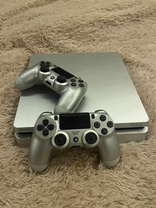 Приставка PS4 Silver slim 500gb