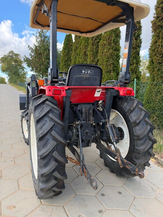 Mini traktorek YANMAR F250 f255 model 25KM  ladowacz glebogryzarka