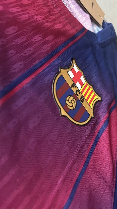 Camisola Fc Barcelona principal versão jogador (tamanho L)