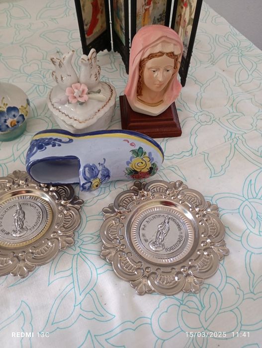 Artigos decorativos variados