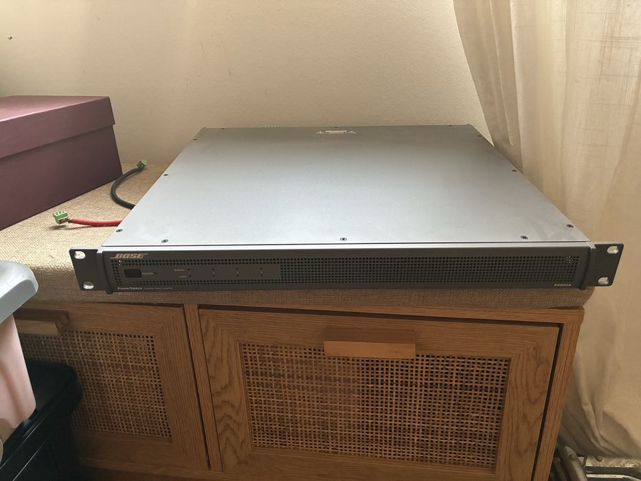 Bose PowerSpace versatile p4300a amplificador