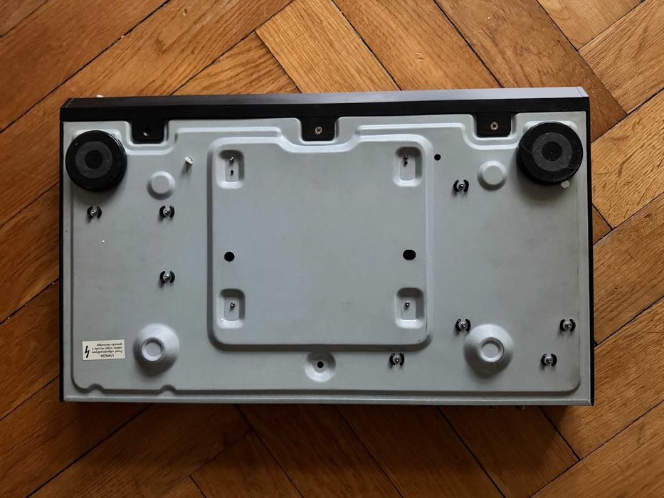 Odtwarzacz DVD Grunding GDP 2550-2