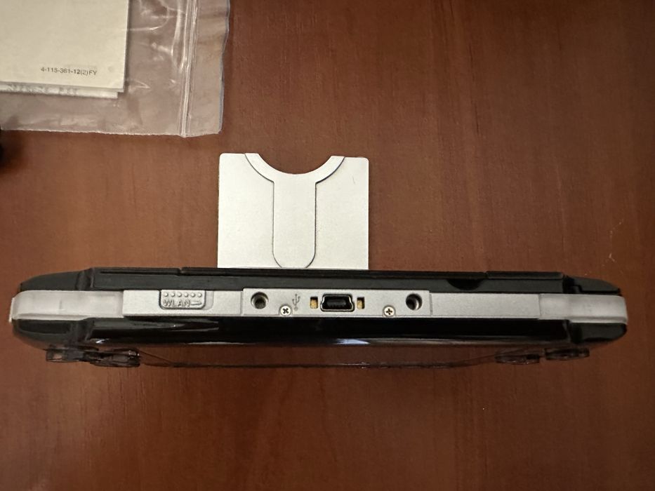 PSP 3000 в Ідеальному стані Повний Комплект