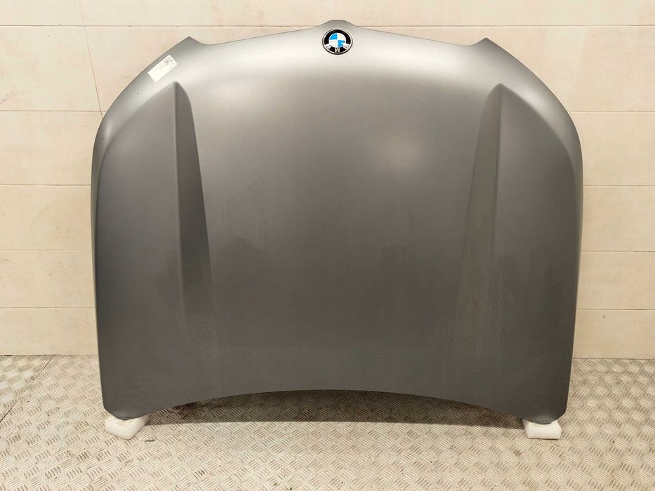 BMW X1 U11 Капот