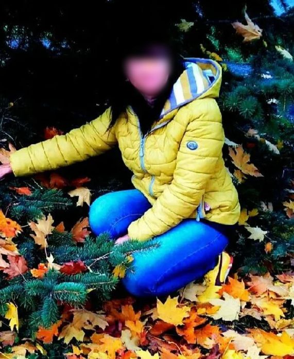 Куртка женская весенняя 48-50 р. Жёлтая. На девочек 48-50 р