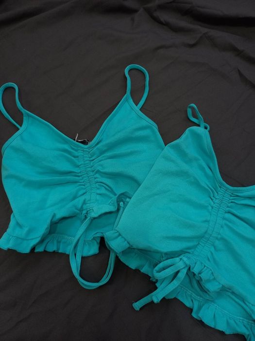 продам гарні топики