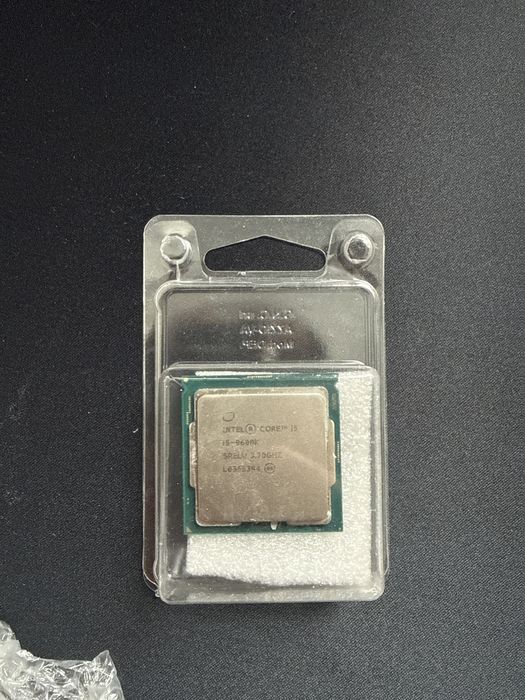 Procesor Intel I5-9600k