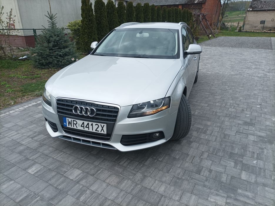 Zadbane Audi A4B8