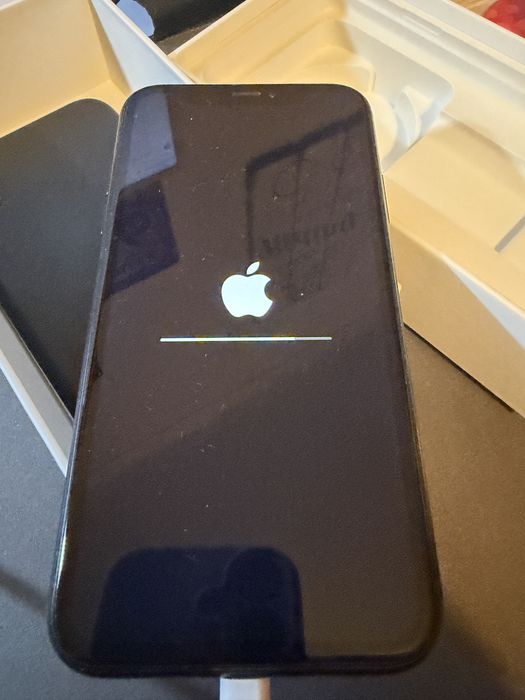 Iphone XR 128 -Preto muito pouco uso