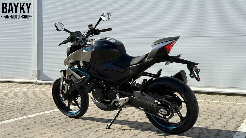 Мотоцикл CFMOTO 450NK