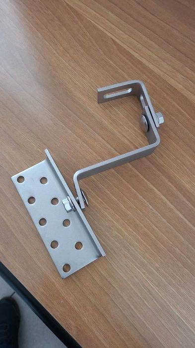 Кріплення/кронштейн для керамочерепиці НЕРЖ. для монтажу СЕС