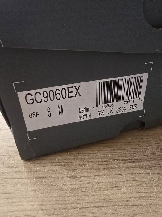 Buty new balance 9060, 38,5 rozmiar,  brązowe jak nowe