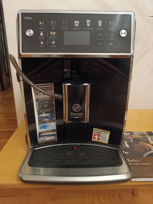 Кавоварка Saeco Xelsis sm 7580