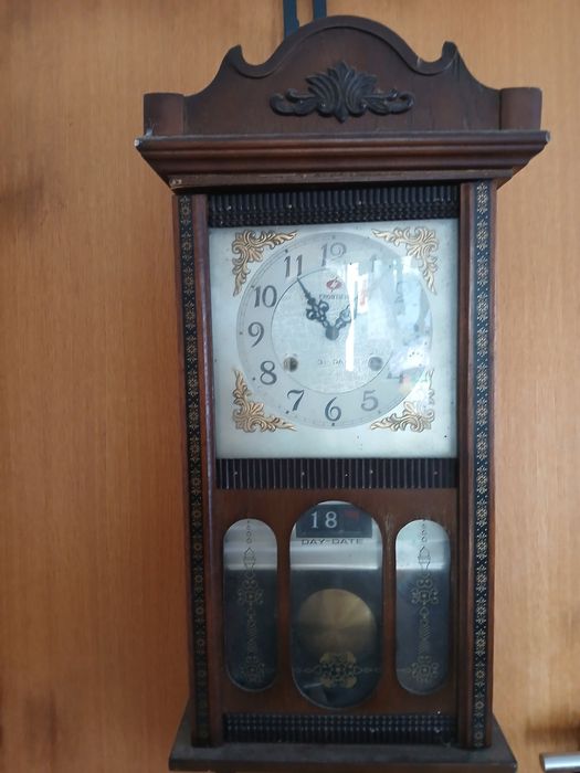 Relógio parede vintagem