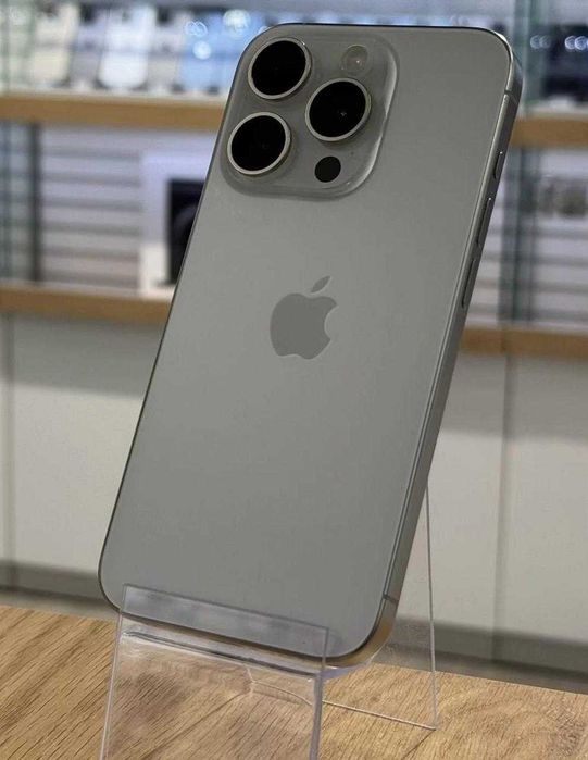 iPhone 15 Pro 512  ГБ, eSIM