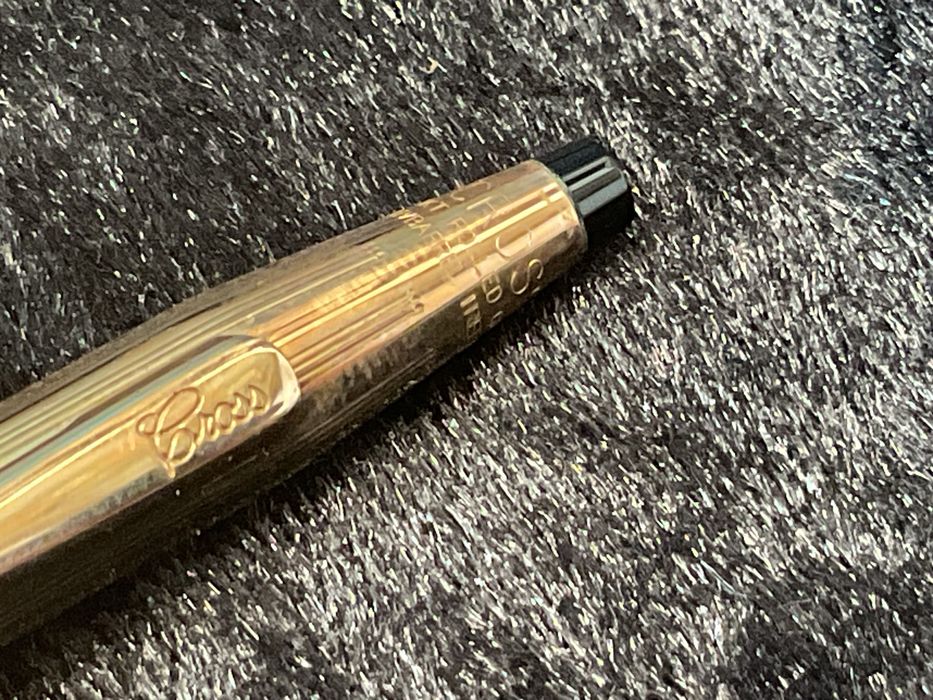 Lapiseira Cross 14 kilates rolled gold 13 cm