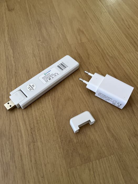 Pen monitorização microinversor Hoymiles DTU-W100