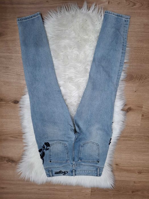 Jeansy grube Soya