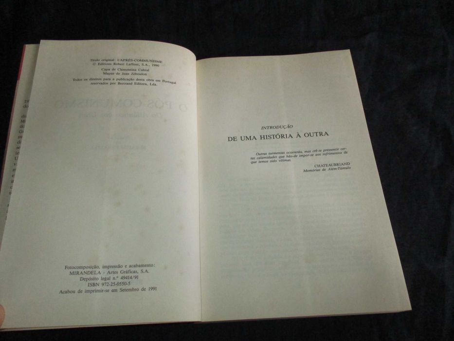 Livro O Pós-Comunismo do Atlântico aos Urais