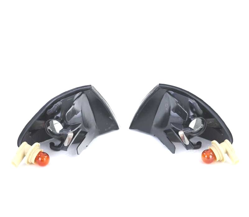 PISCAS FRONTAIS BMW E46 BERLINA