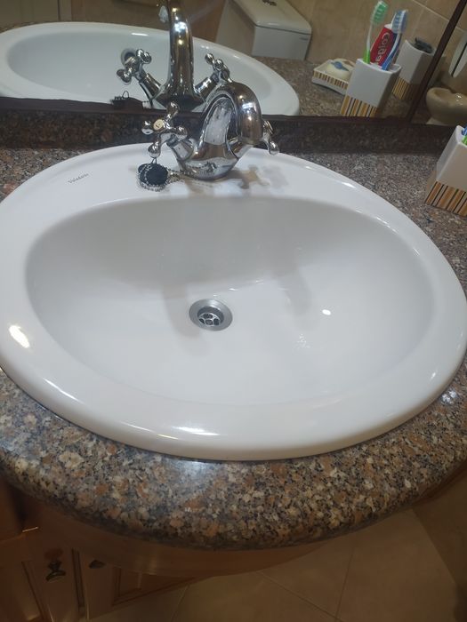 Espelho e móvel de casa de banho em madeira macica Tola completo como