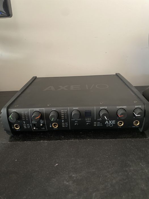 IK Multimedia Axe io