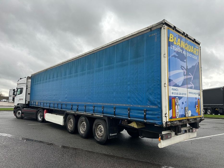 2 x KRONE Porta Bobinas 9 m