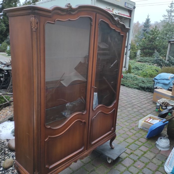 Witryna wahrings drewno orzech