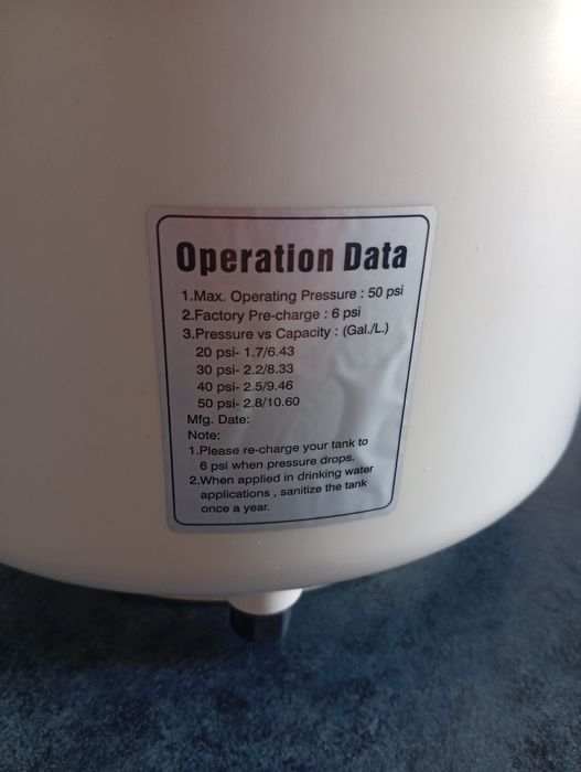 Продам очиститель воды.